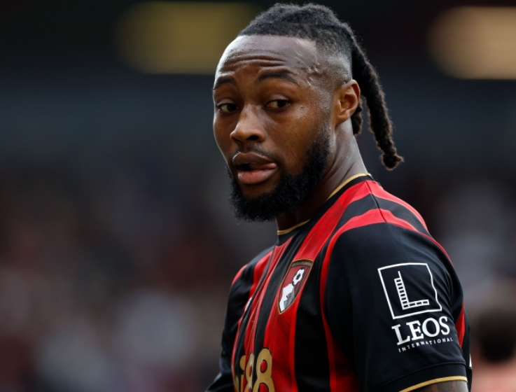 曼聯(lián)引援塞梅尼奧：堅(jiān)守薪資結(jié)構(gòu)，競(jìng)爭(zhēng)態(tài)勢(shì)復(fù)雜