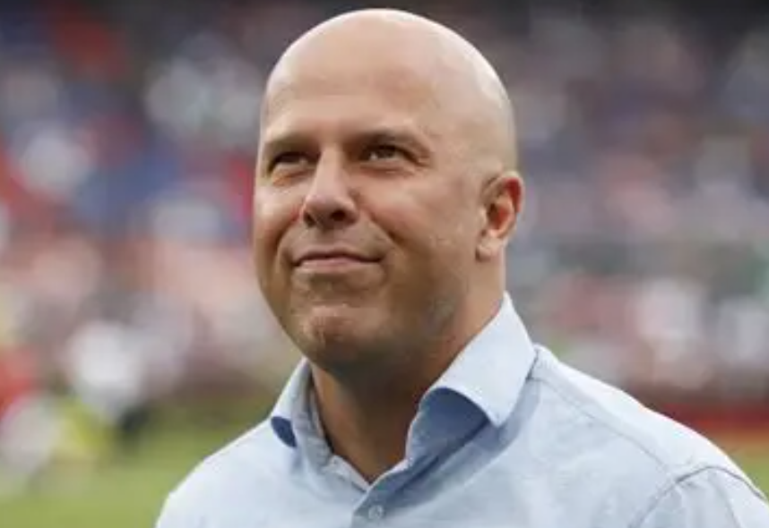 利物浦賽季困境與前景：競爭、信任與變革的交織